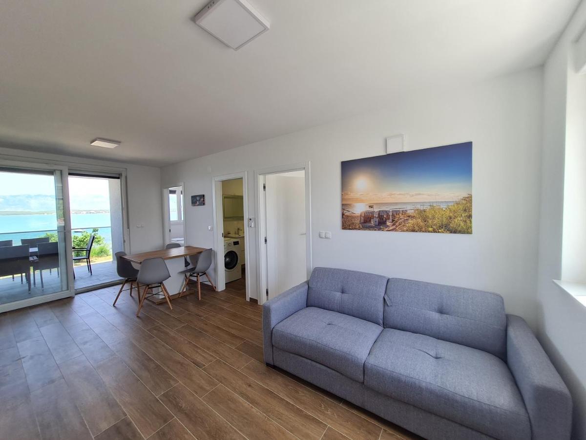 Apartmani Adria 닌 외부 사진