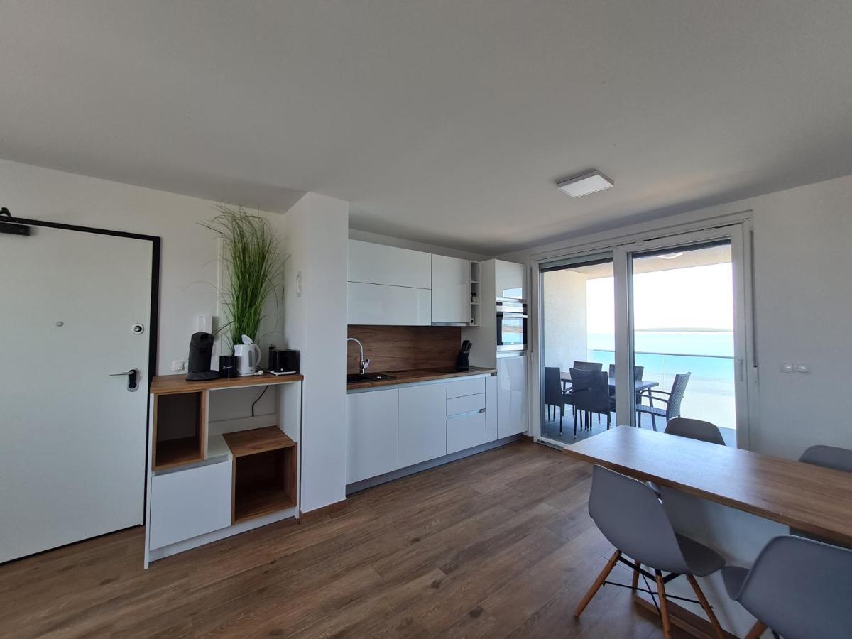 Apartmani Adria 닌 외부 사진