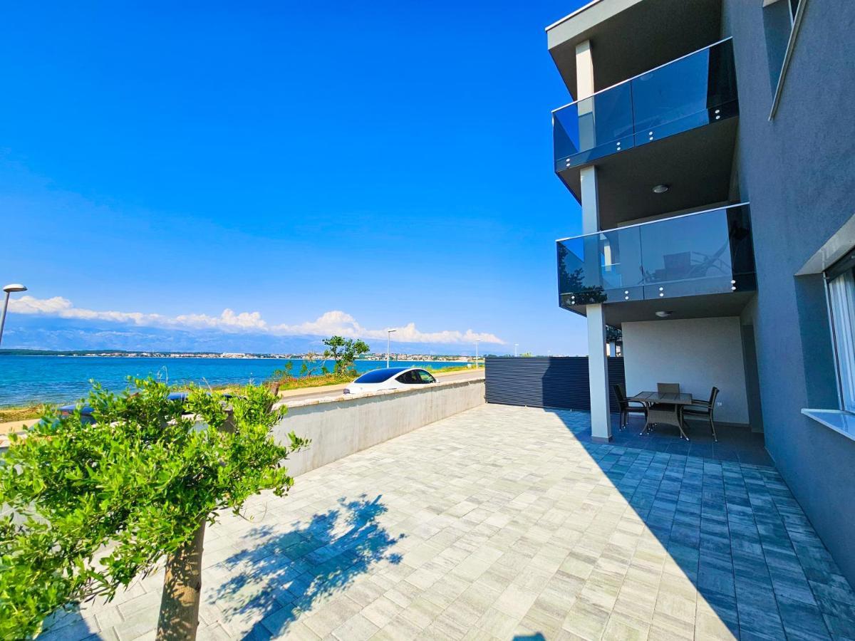 Apartmani Adria 닌 외부 사진
