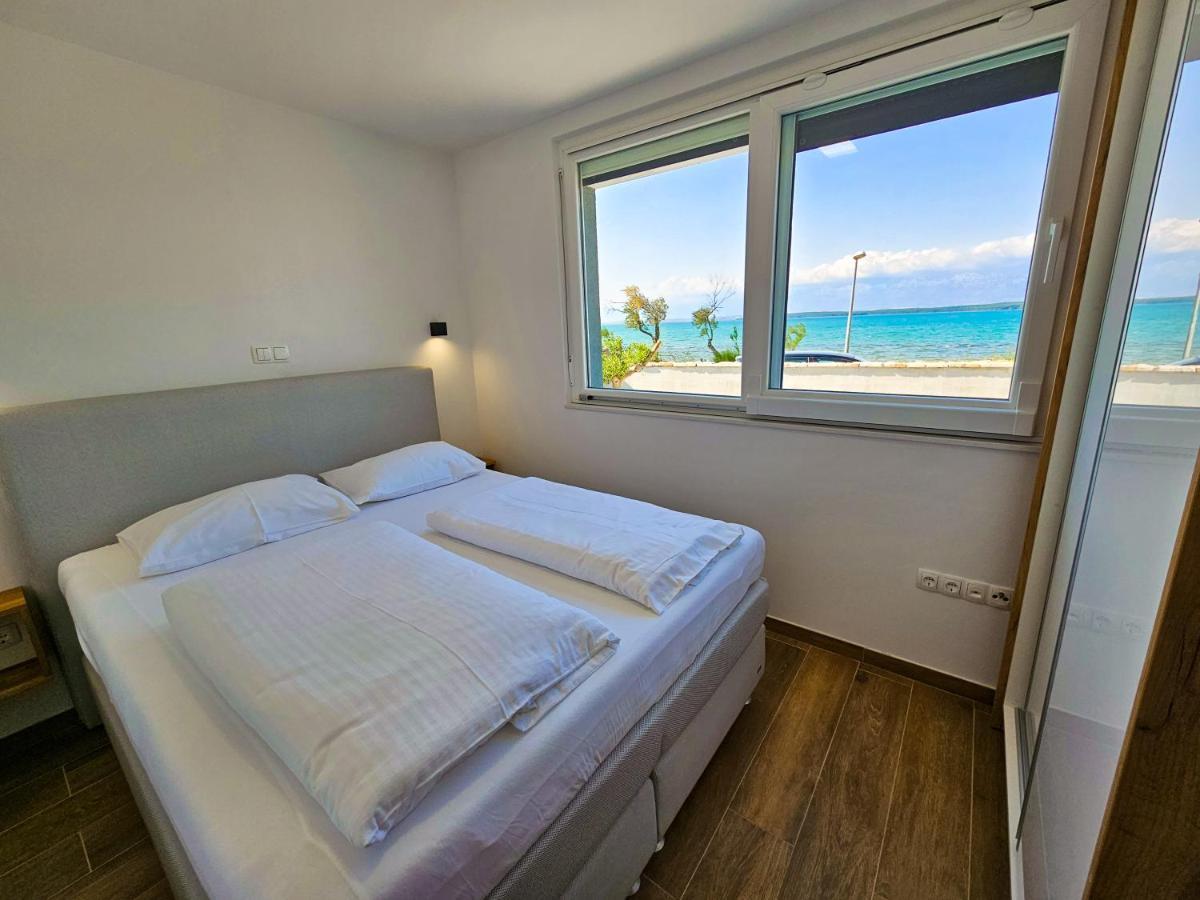 Apartmani Adria 닌 외부 사진